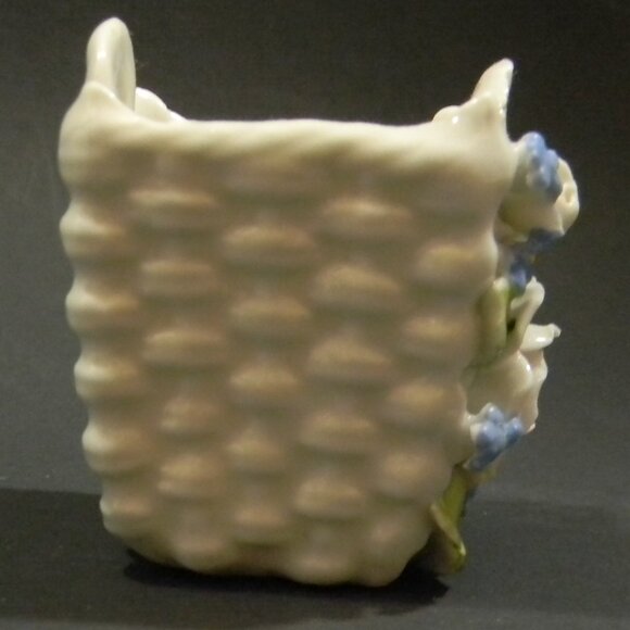 Vintage Mini Porcelain Basket Made In Germany Roses Blue Flowers - Picture 4 of 10